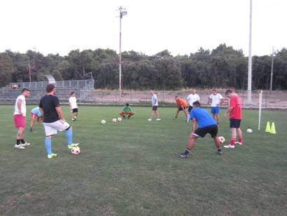 Seniori započeli s pripremama