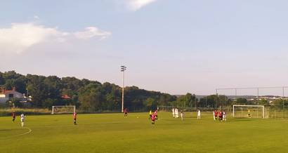 Pred treći zgoditak - Šistov iz slobodnog udarca
