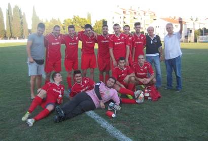 Veseli Štinjanci  na Olivi