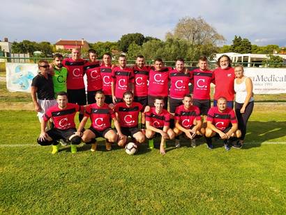 Seniori pred prvom utakmicom